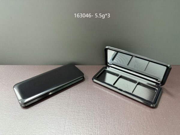 163046
Multi-Color Square Compact with Mirror