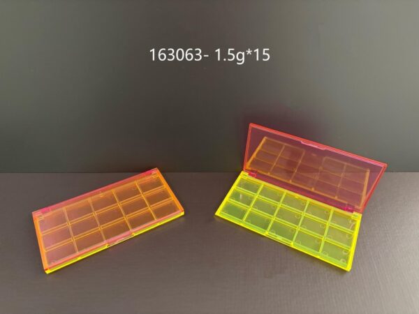 163063
15-Color Square, Compact