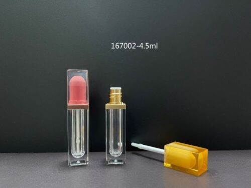 167002
Lipgloss with Applicator