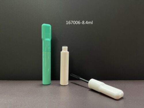 167006
Mascara with Applicator