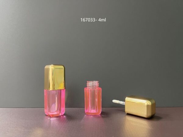 167033-4.0g-Single-With-Applicator-Screw-Closure.jpg 167033
Lipgloss with Applicator