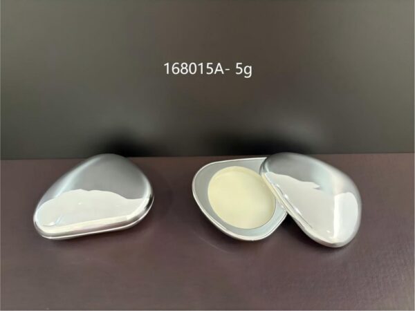 168015A
Multi-Color Shaped Compact