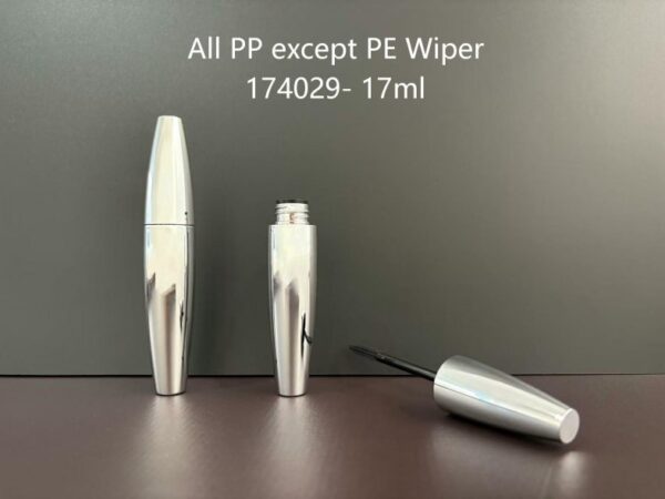 174029
Shaped Mascara with Applicator, S-Free and Mono-Material