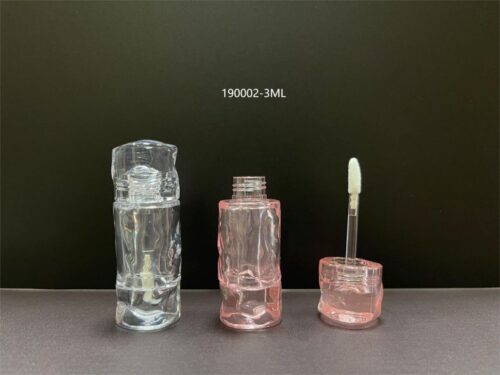 190002
Lipgloss with Applicator
