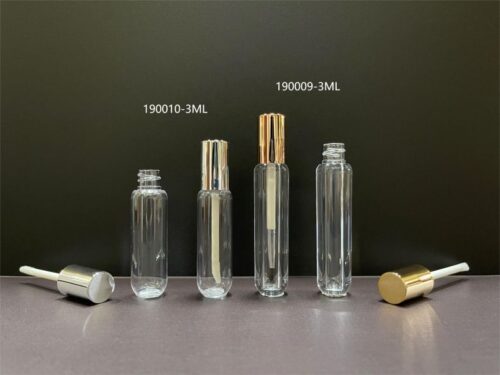 190009A
Lipgloss with Applicator