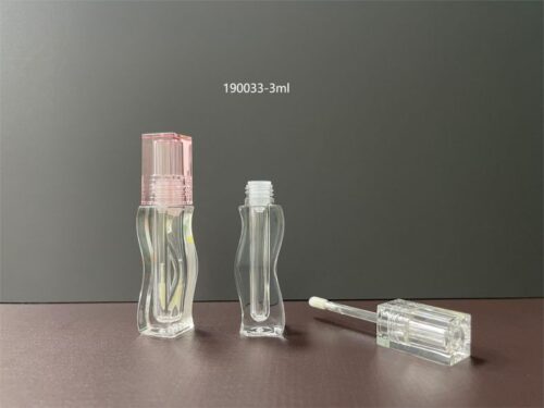 190033
Shaped Lipgloss with Applicator