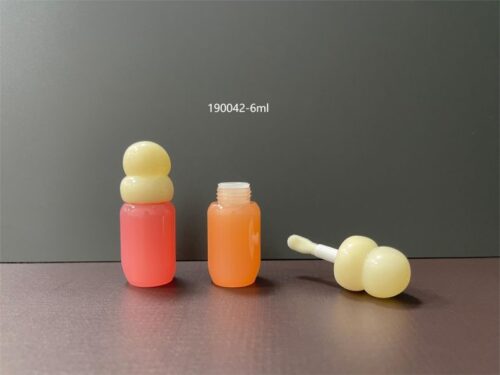 190042
Shaped Lipgloss with Applicator