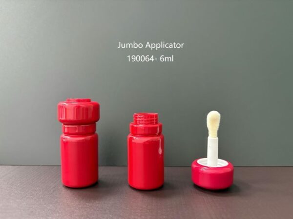 190064
Shaped Lipgloss with Applicator