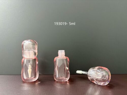 193019
Shaped Lipgloss with Applicator