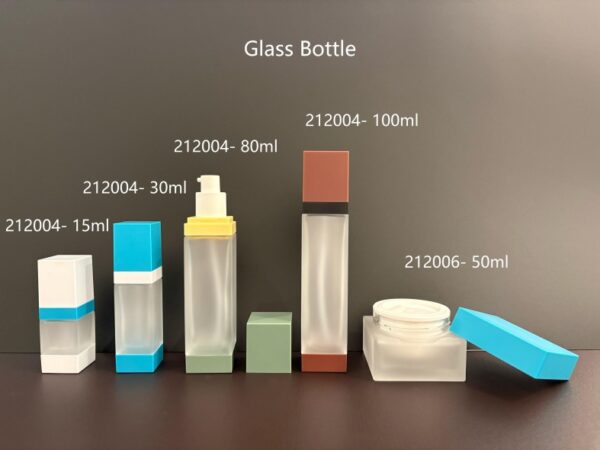 212004-80
Square Bottle