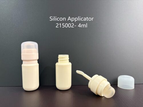 215002
Lipgloss with Applicator