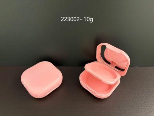 223002
Square Compact with Mirror and Center Plate