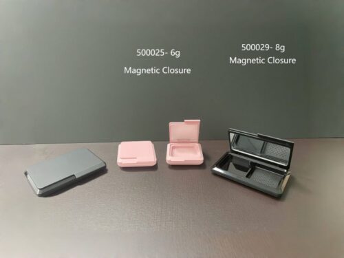 500025
Multi-Color Square Compact with Mirror and Center Plate
