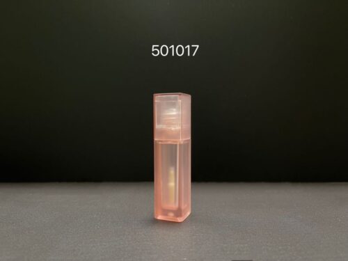 501017
Lipgloss with Applicator