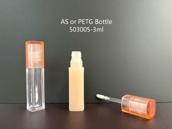 503005
Lipgloss with Applicator