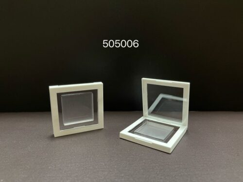 505006
Square Compact