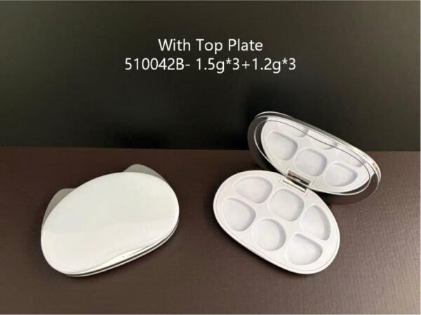 510042B
Multi-Color Shaped Compact with Mirror and Deco Top and Top Plate