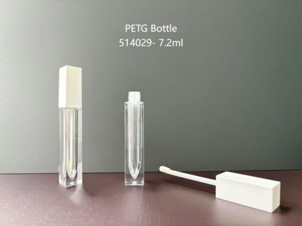 514029
Square Lipgloss with Applicator