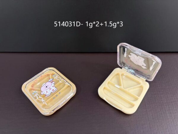 514031D
Multi-Color Square Compact