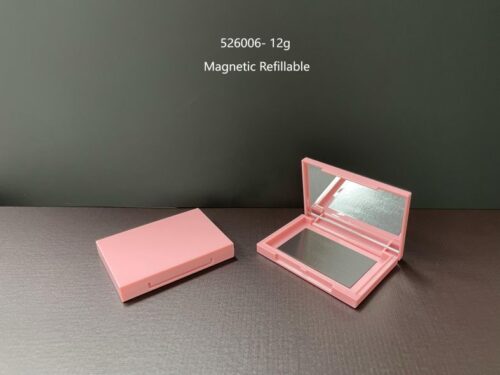 ct 526006
Square Compact with Mirror and Snap Closure, Refillable