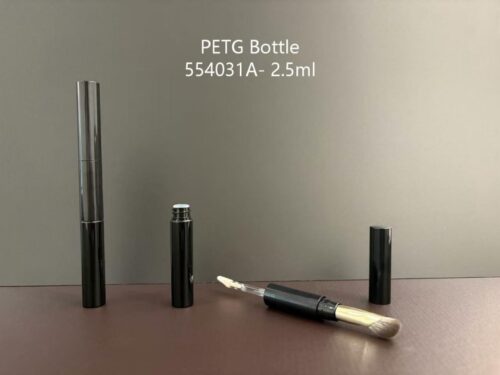 554031A
Mascara with Applicator