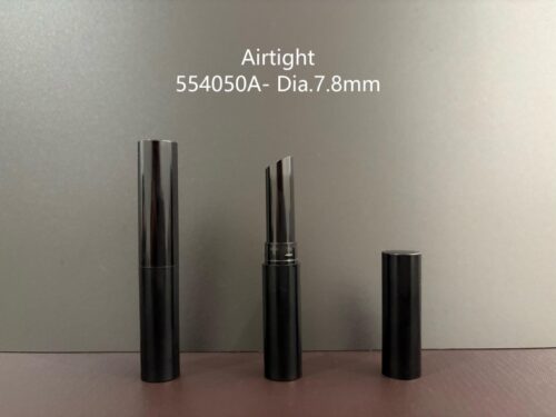 554050A
Lipstick with Airtight