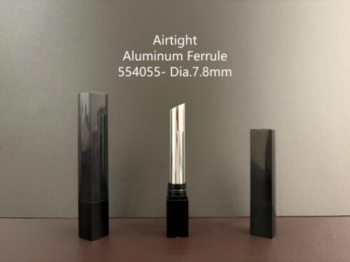 554055
Square Lipstick with Airtight