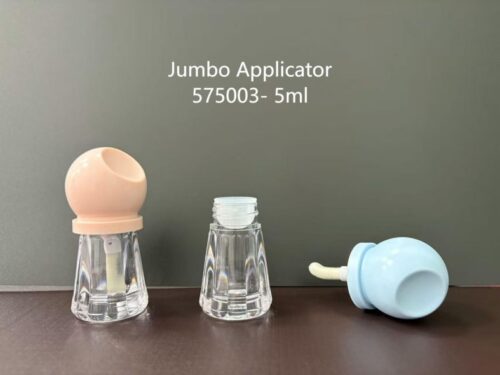 575003
Shaped Lipgloss with Applicator