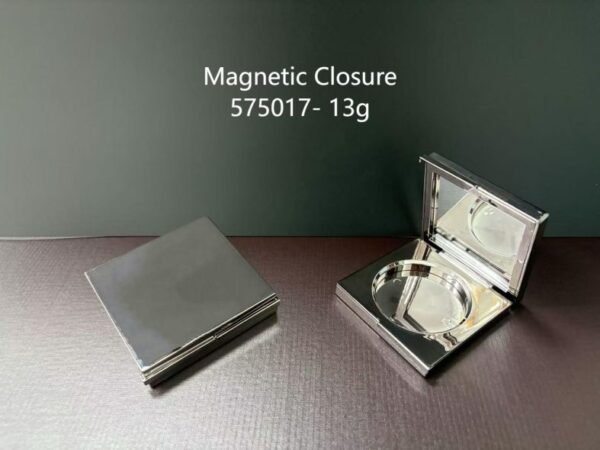 575017
Square Compact with Mirror and Deco Top
