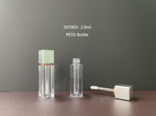 597003
Square Lipgloss with Applicator