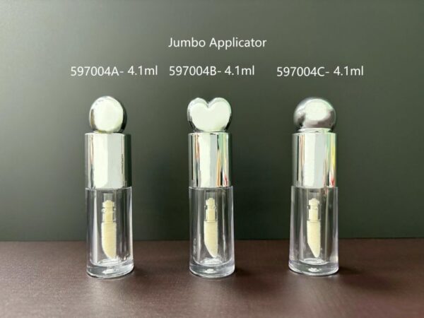 597004A
Shaped Lipgloss with Applicator