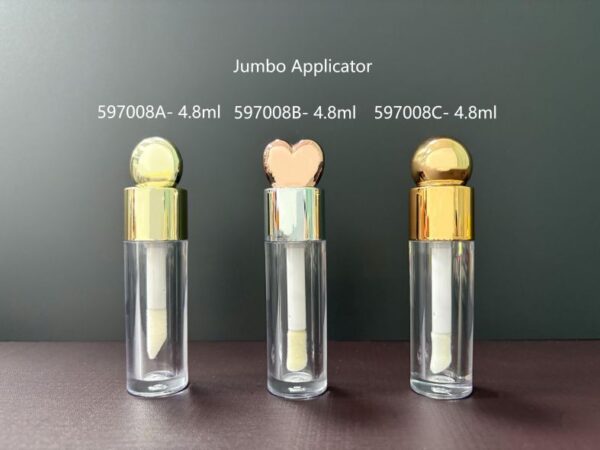 597008A
Shaped Lipgloss with Applicator