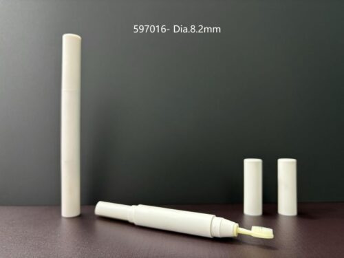 597016
Multi-Color Pencil with Applicator