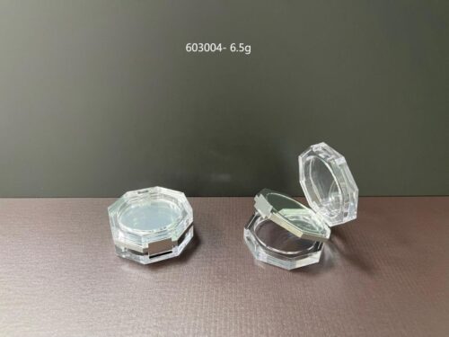 603004
Multi-Color Compact with Mirror and Center Plate