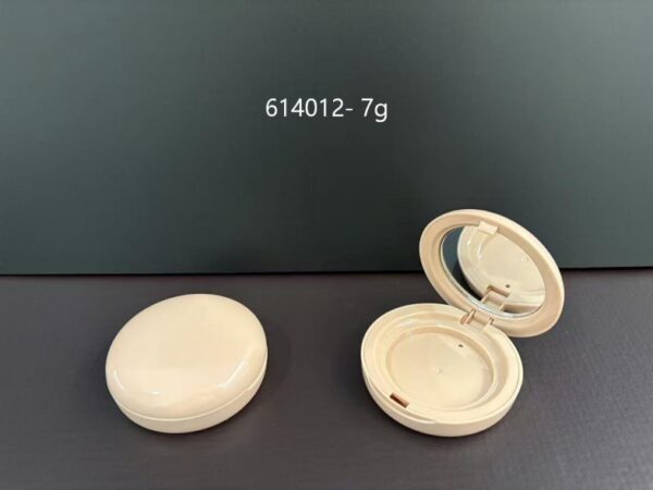 614012
Compact with Mirror