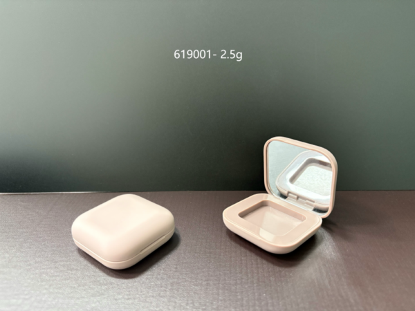 619001
Square Compact with Mirror