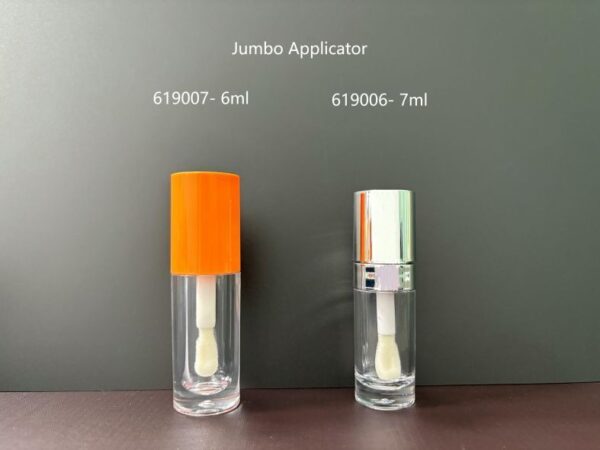 619006
Lipgloss with Applicator