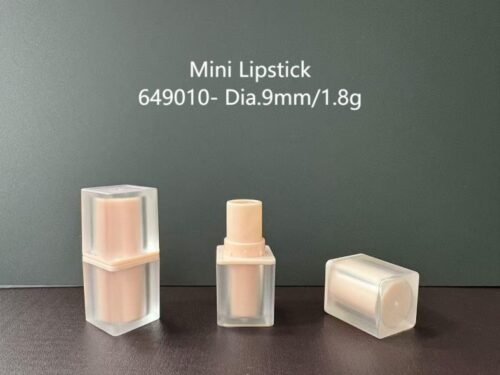 649010
Square Lipstick with Double-Wall