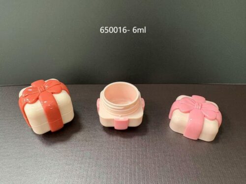 650016
Square Jar