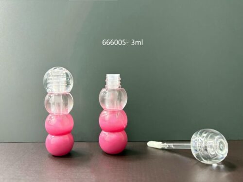 666005
Lipgloss with Applicator