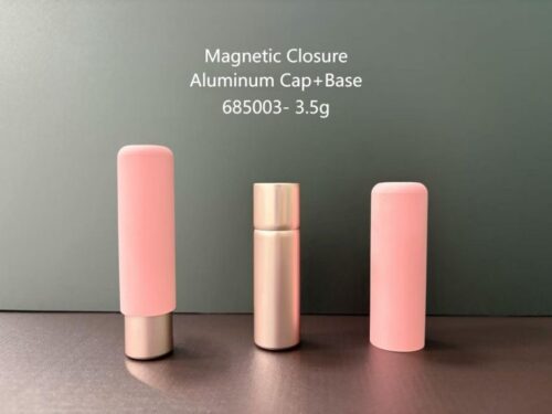 685003
Lipstick with Magnetic Closure, S-Free and Mono-Material and POM-Free