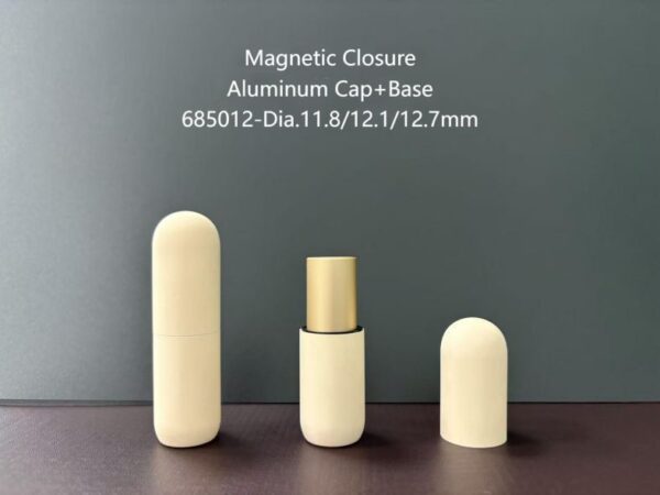 685012
Lipstick