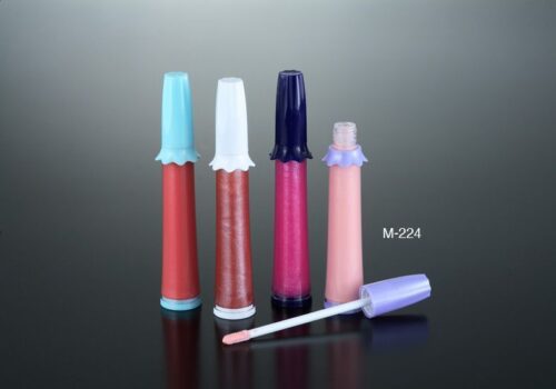 M-224-7.0g-Single-Screw-Closure-Regular-Wand-PP-.jpg M-224
Shaped Lipgloss